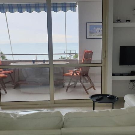 M&I Beach Apartment With Sea View Durrës Kültér fotó